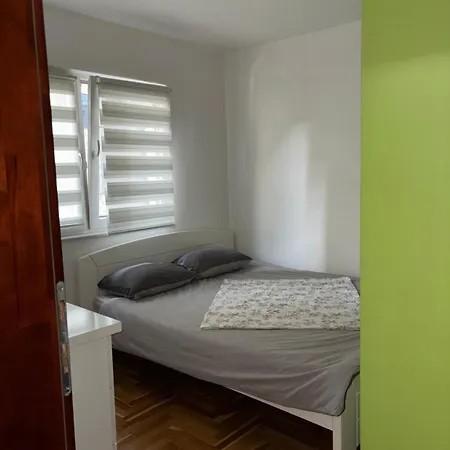 07 *